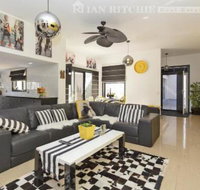 Marilyns Place Private  Spacious  Central - Accommodation Australia