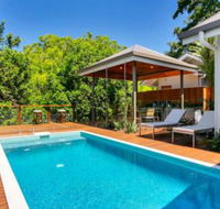 Palm Cove Winning Figtree Tropical Villas - Bed n Breakfasts