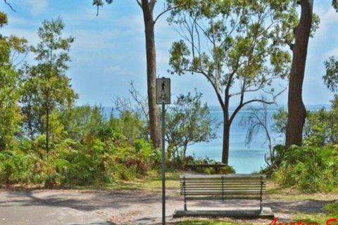 Baylife Villa 4a Warruga St. Large Home With WIFI Netflix Aircon Linen & Spectacular Views - Local Tourism 3