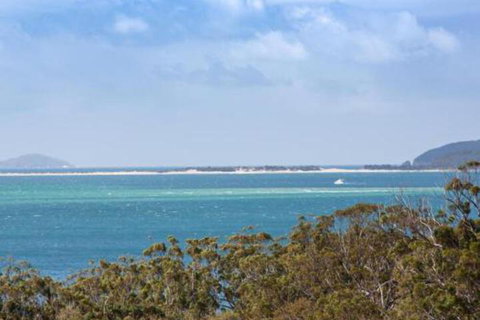 Baylife Villa 4a Warruga St. Large Home With WIFI Netflix Aircon Linen & Spectacular Views - Local Tourism 4