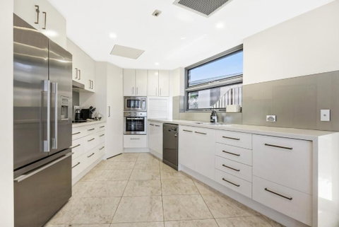 Beachfront Cabarita Apartment - Accommodation Australia 3