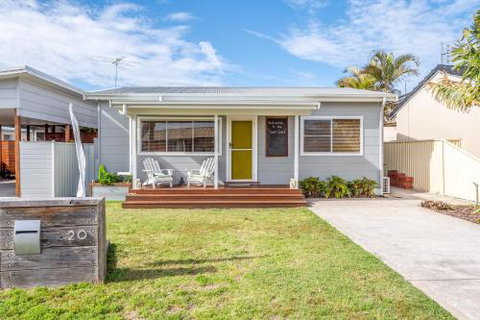 The Surf Shack - Accommodation Australia 3