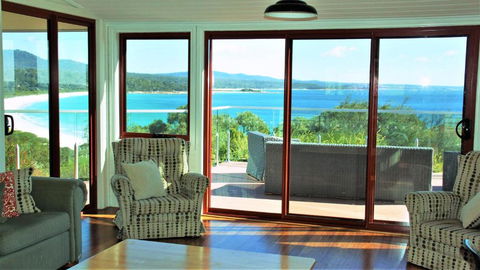 DOLPHIN LOOKOUT COTTAGE Amazing Views Of The Bay Of Fires - Accommodation Australia 3