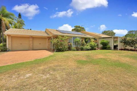 Hook Wine & Sinker Hervey Bay - Accommodation Australia 5