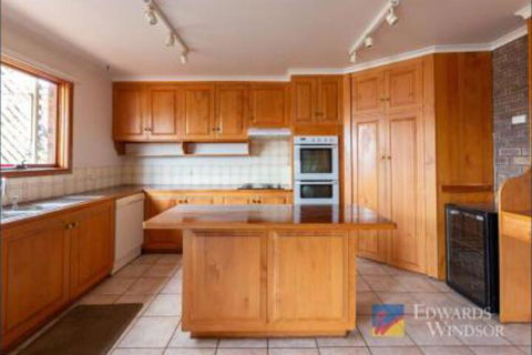 Apollo 23 - Bed n Breakfasts 2