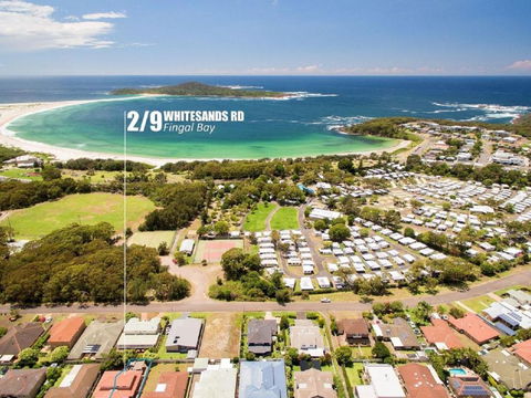 Purely Whitesands On The Bay At Fingal Bay - Accommodation Australia 5