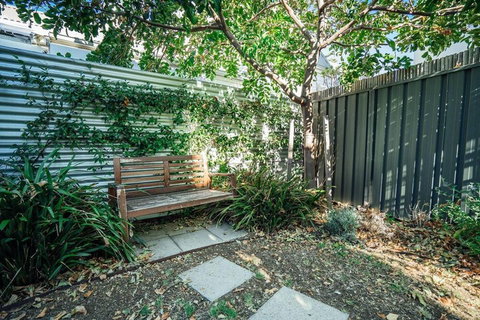 Santorini On Seaview Beachside Living Sauna Wifi - Australia Shopping 1