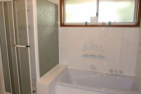 Pacific Drive 89 - Accommodation Australia 6