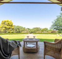 Jaspers Brush tranquil gardens  stunning views - Australia Shopping