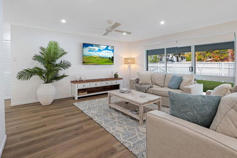 Walk To Hastings Street Noosa Sound - Accommodation Australia 2