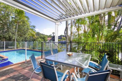 Waterfront On Witta Circle - Accommodation Australia 7