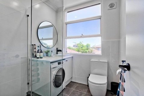 1 Bedroom Apt With Air Conditioning In Plympton - Australia Shopping 4