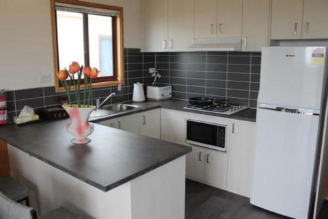 OMARU FARM STAY - Accommodation Australia 5