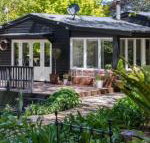 Magnolias on Mernda - Accommodation Australia