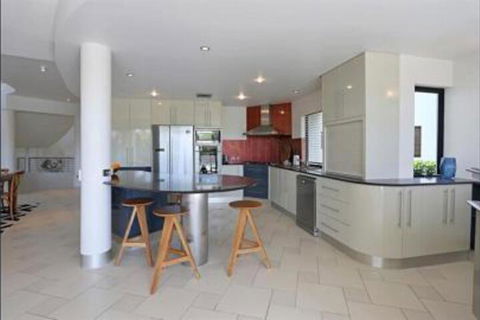 19 Ross Crescent - Local Tourism 7