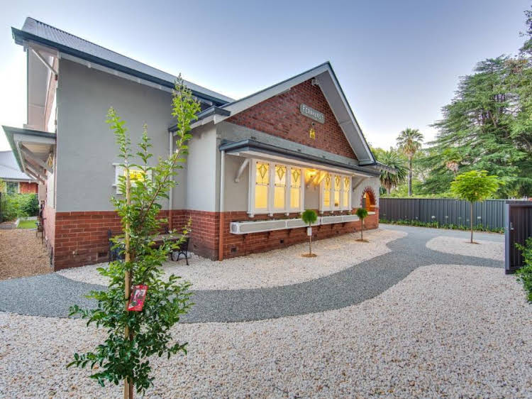Table Top NSW Accommodation Australia
