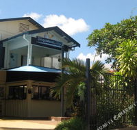 Dingo Moon Lodge Hostel - Accommodation Australia
