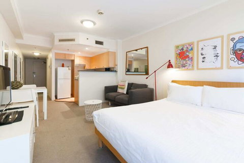 Amazing Studio With Pool In Central Sydney - Australia Shopping 7