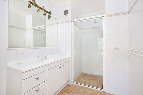 Amazing Waterfront Views Sunshine Coast H330 - Local Tourism 3