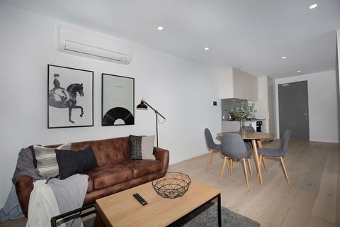 Chocolate Taste Apartment In Parkville - Accommodation Australia 1