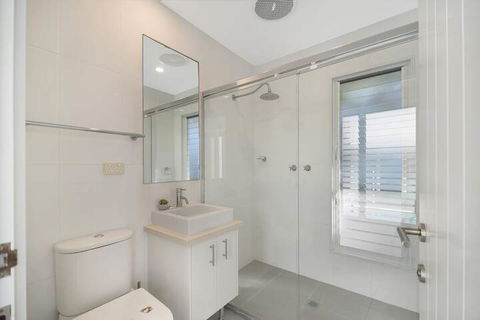 Sea Splash 75 Lorikeet Drive - Accommodation Australia 5