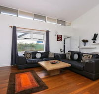 Spacious 5 Bed Home Close To Cottesloe Beach - Accommodation Australia
