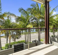 North Facing River Front Stunning Apartment Unit 2 9 Hilton Esplanade - Australia Shopping