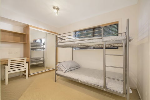 Minutes Walk To Peregian Beach & Surf! Unit 1 / 28 Pelican Street - Accommodation Australia 6