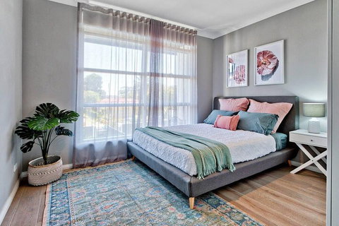 2 Bedroom Apt With Balcony & Air Con In Plympton - Australia Shopping 6