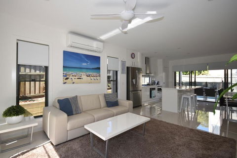 The Shae Luka Private Apartment - Accommodation Australia 4