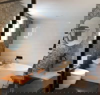 Mole Creek Hideaway - Australia Shopping