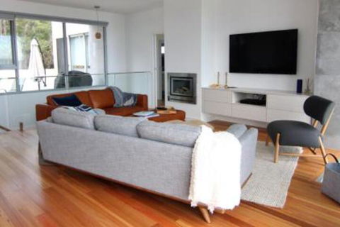 BEACHHOUSE BINALONG Luxury Waterfront Holiday House At Bay Of Fires - Accommodation Australia 5