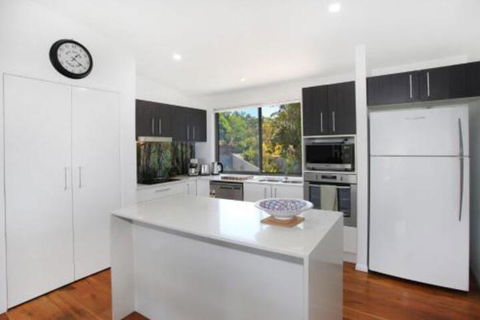 8 Cabbi Court Coolum Beach New Listing - Accommodation Australia 3