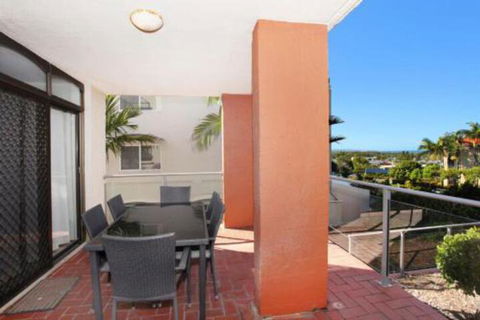 Unit 2 Cooltoro Court 7 Frank Street Coolum Beach 400 BOND LINEN INCLUDED - Accommodation Australia 5