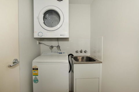 Unit 2 On The Park Coolum Beach - Accommodation Australia 3