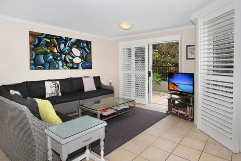 Unit 3 On The Park Coolum Beach - Accommodation Australia 2