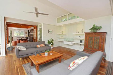 13 Ann Street Coolum Beach Pet Friendly Linen Included - Accommodation Australia 6