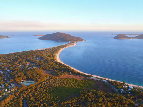 Aquarius Apartment 4 - Australia Shopping 1