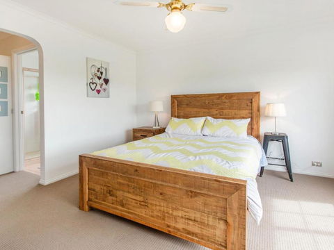 AMALFI DROMANA.... - Accommodation Australia 7