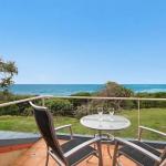 Absolute Beachfront At Hastings - Local Tourism 0