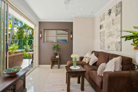 Tropical Oasis - Accommodation Australia 2