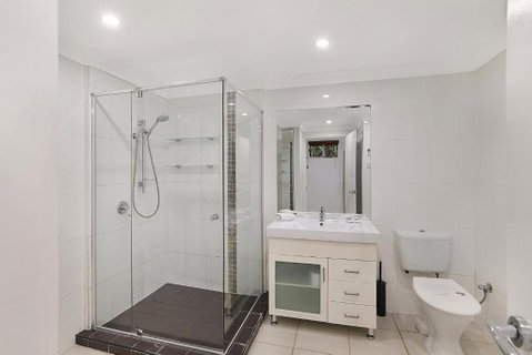 Beach Home In Golden Triangle - Accommodation Australia 2