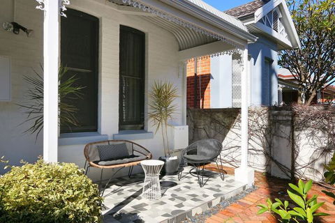 Designer 2-bed House With Garden - Northbridge, Perth - Accommodation Australia 1