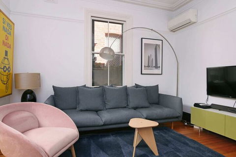 Designer 2-bed House With Garden - Northbridge, Perth - Accommodation Australia 4