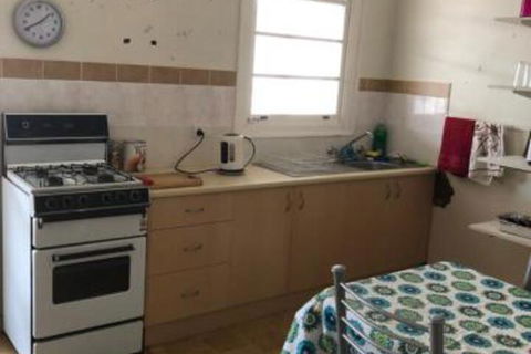 The Pink House - Accommodation Australia 6