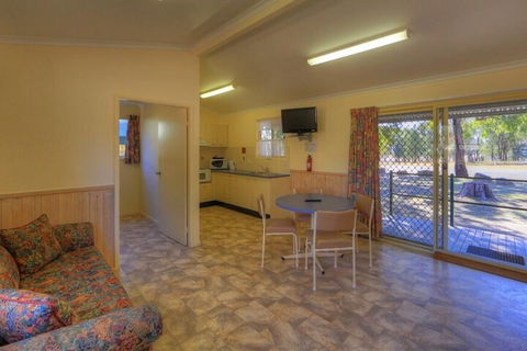 Reflections Holiday Parks Copeton Waters - Australia Shopping 4
