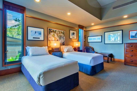 Yacht Club 19 Bijou De Mer 2 Buggies - Accommodation Australia 5