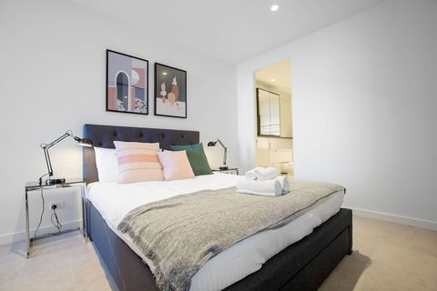 Comfy Sweet Home In Parkville With Netflix - Accommodation Australia 1