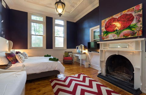 Rent Your Own Historic Hotel For Holidays & Events - Australia Shopping 6