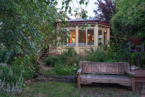 Rent Your Own Historic Hotel For Holidays & Events - Australia Shopping 1